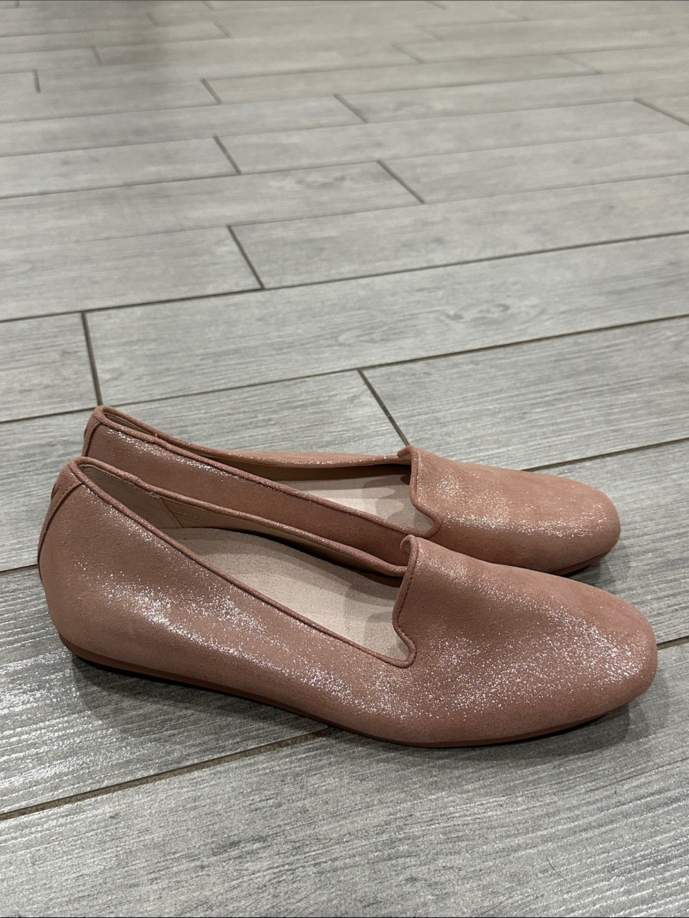 Vionic Coral Venetian Suede Loafers New! - Picture 5 of 7